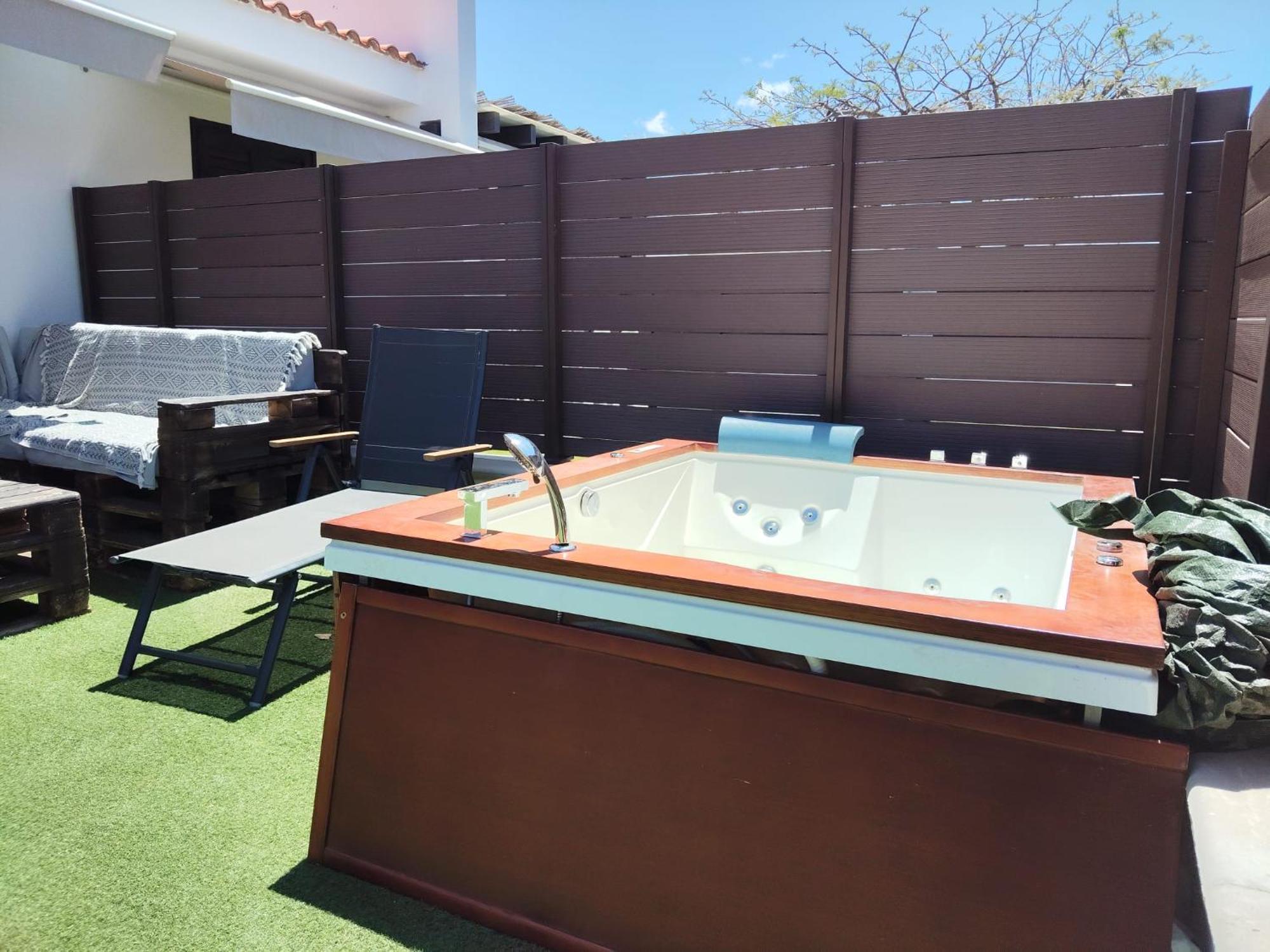 Bungalow Maspalomas Golf Con Jacuzzi, Piscina Y Jardin San Bartolomé Εξωτερικό φωτογραφία